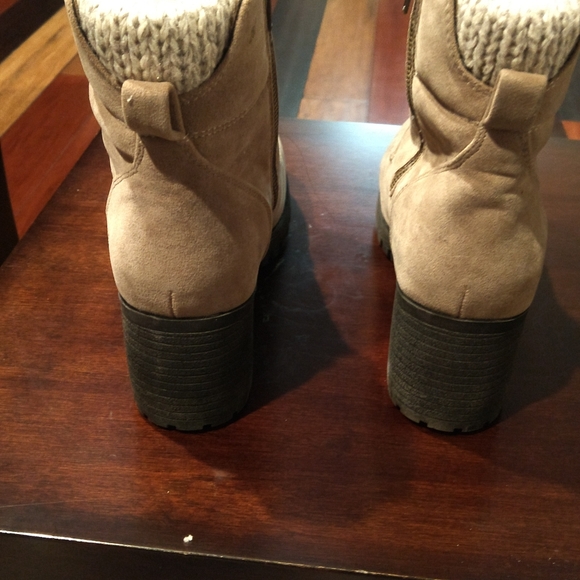 BILLABONG l Wild Thing Vegan Suede Lace-up Boots l Size 10 l NIB - Picture 4 of 7